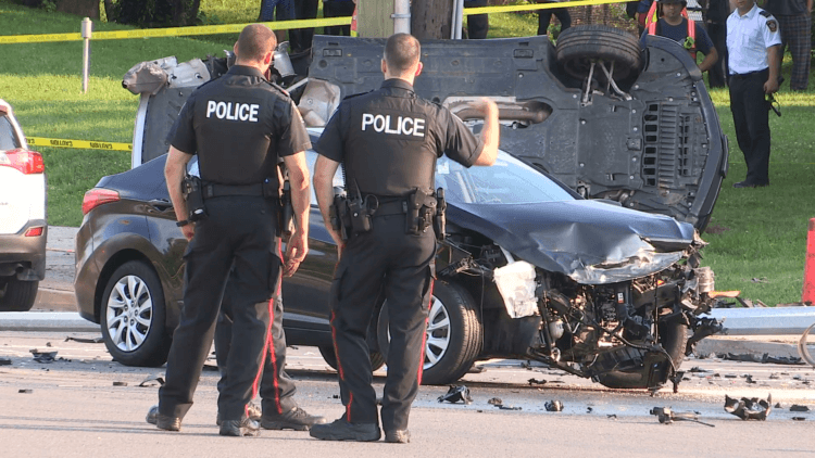 Failing to Identify Yourself after a Car Accident Can Land You with Serious  Charges